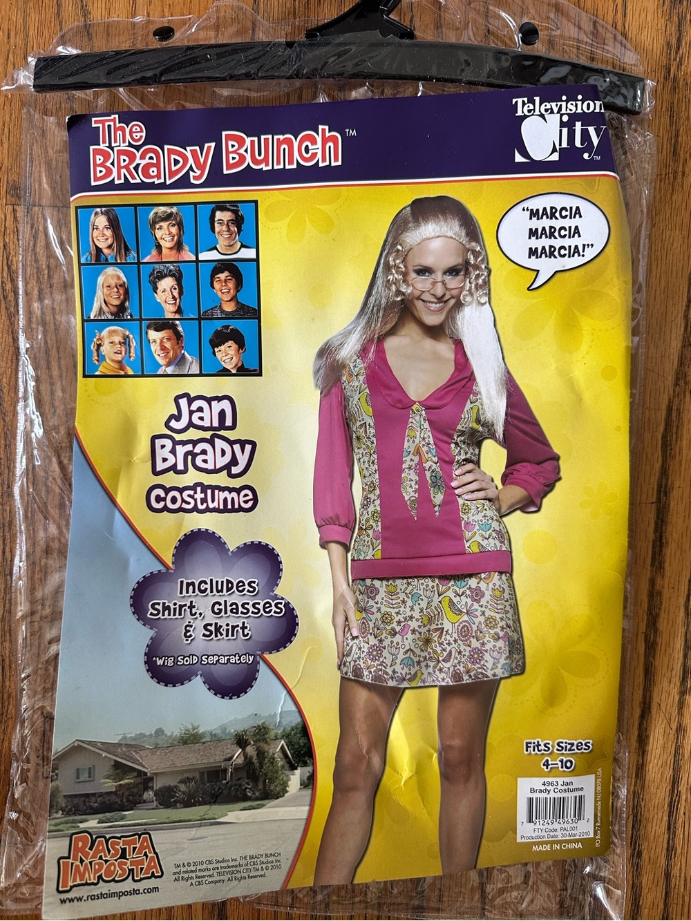 Halloween Women’s Costume The Brady Bunch Jan Brady   - Pink